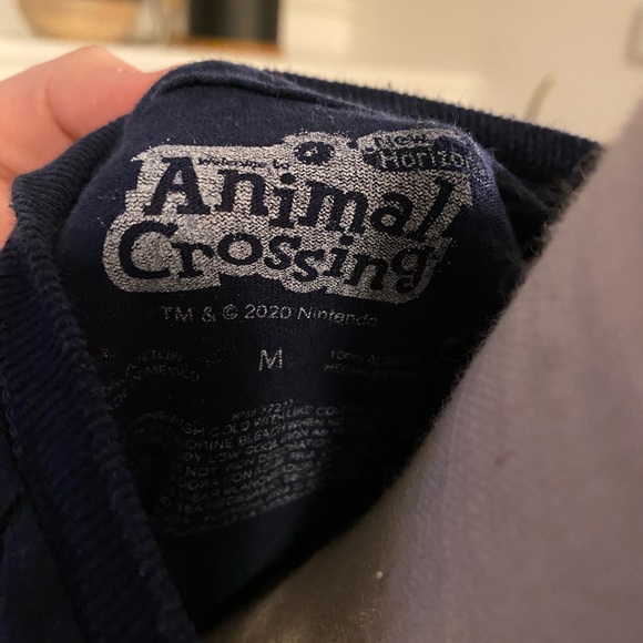 ANIMAL CROSSING SHIRT - Picture 2 of 2